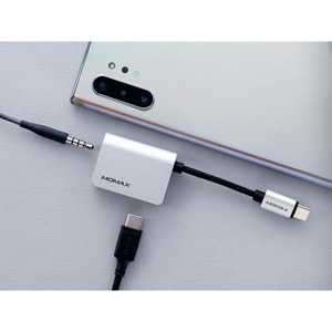 Onelink Usb-C to 3.5mm Audio + Fast Charging Adaptor